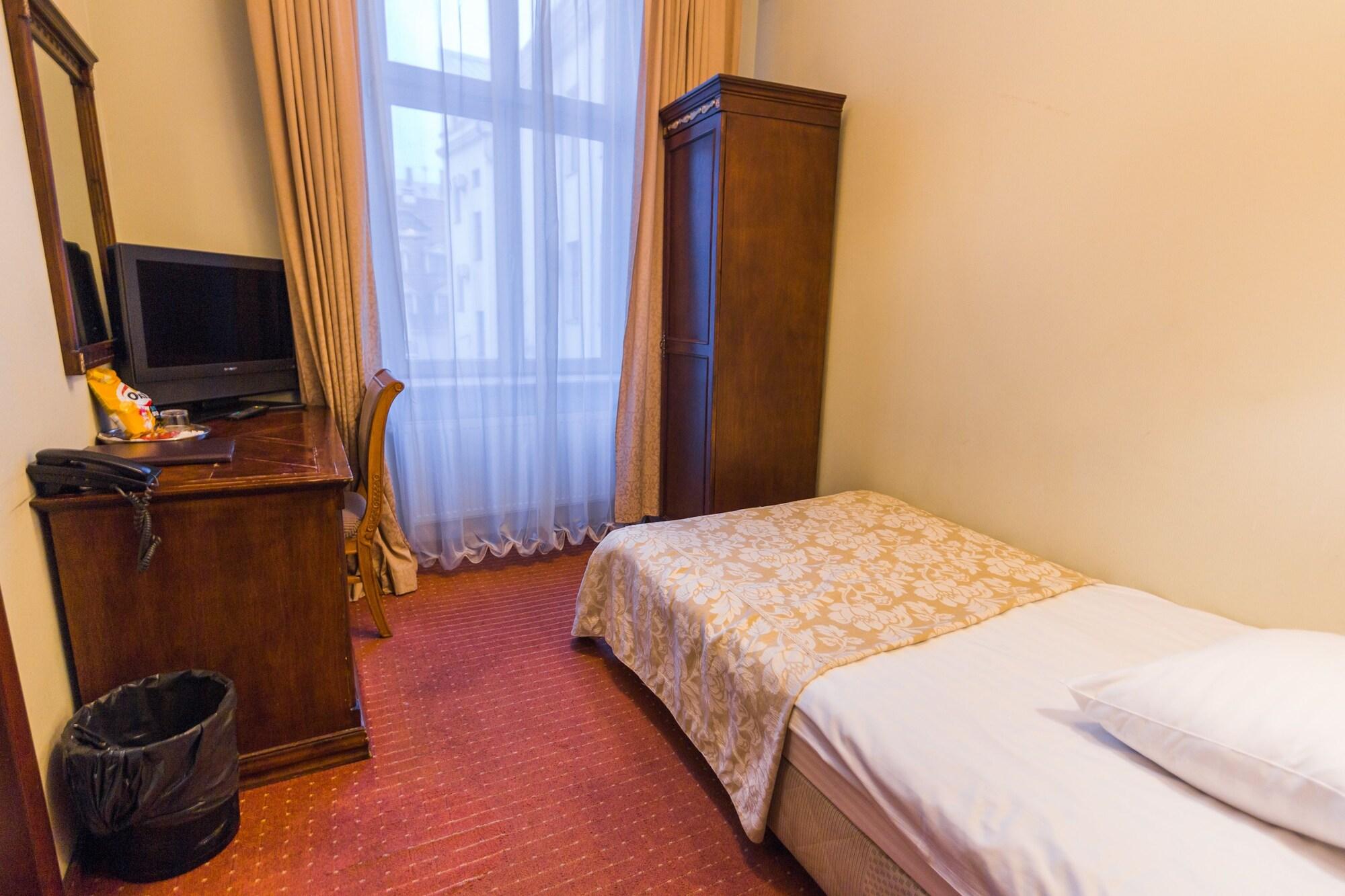 Hotel Garden Palace Ρίγα Εξωτερικό φωτογραφία